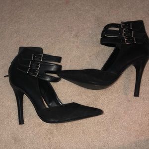 Jessica Simpson Heels